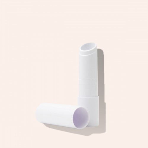 Notre stick à lèvre pour réaliser vos préparations en forme de tube