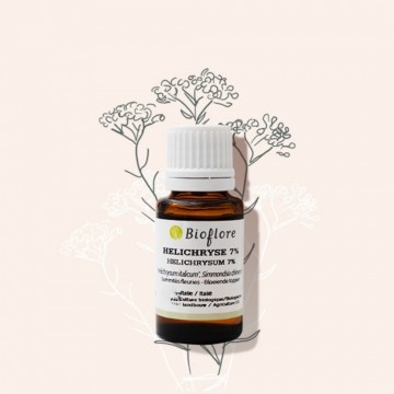 Organic immortelle essential oil for bruises