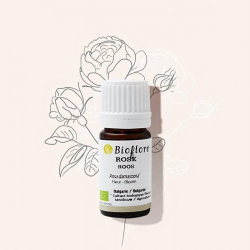 Huile essentielle de rose de damas bio un merveilleux tonique cutané