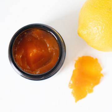 Gelée Exfoliante Bioflore : AHA, Agrumes & petits fruits Gelée Exfoliante Bioflore : AHA, Agrumes & petits fruits