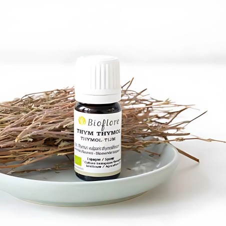 Organic thyme essential oil against winter ailments