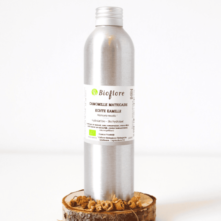 Calming, soothing, repairing organic chamomile hydrosol