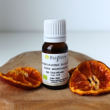 Red mandarin essential oil relaxes and facilitates sleep Red mandarin essential oil relaxes and facilitates sleep