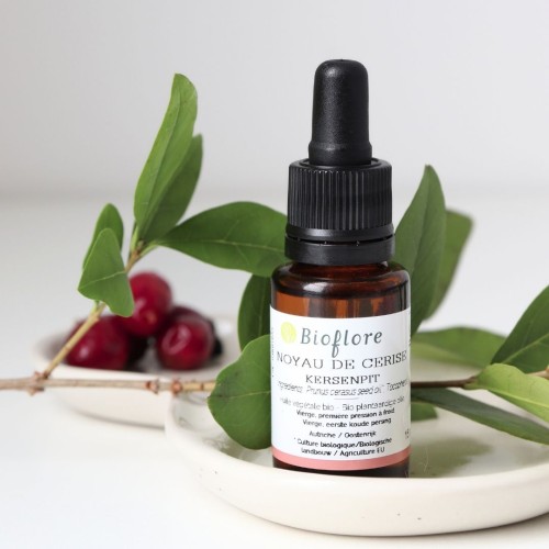 Organic cherry oil