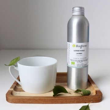 L'hydrolat de laurier noble bio pour une bouche saine.
