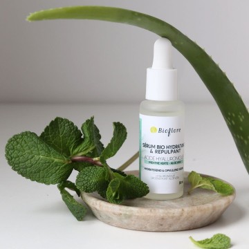 Hydraterend en voller makend serum, hyaluronzuur, groene munt en aloë vera - Bioflore