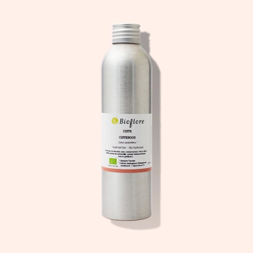 Notre hydrolat de Ciste bio pour raffermir et lisser la peau